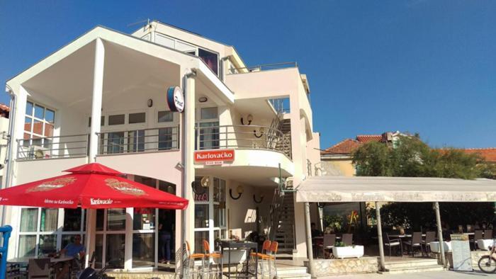 Galeb Apartment Veli Iz Exterior photo